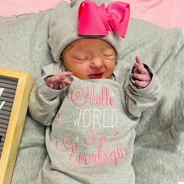 Hello world newborn top outfit girl